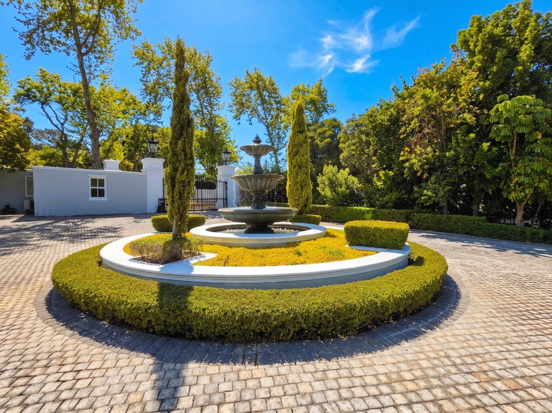 House in Scott Estate, Cape Town, South Africa 3 - 18759765
