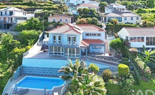 Townhouse in Estreito da Calheta, Madeira, Portugal 1
