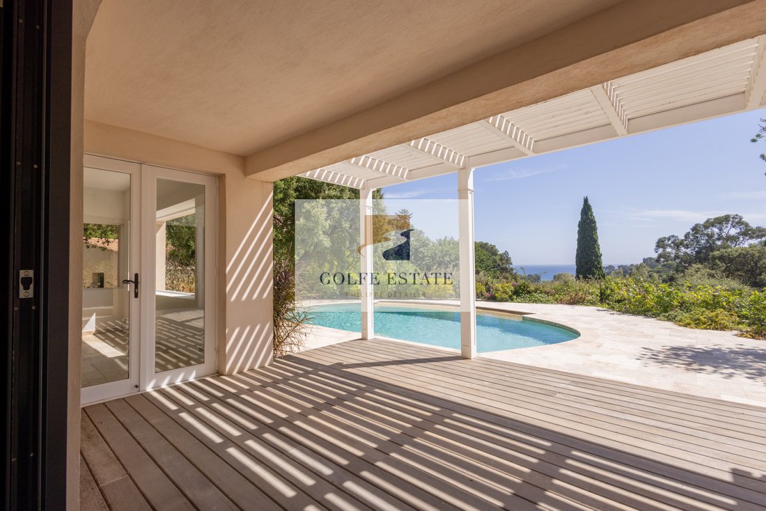 Villa à La Croix-Valmer, Provence-Alpes-Côte d'Azur, France 2 - 18752973
