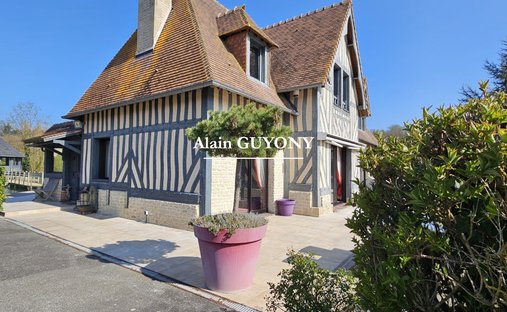 Maison à Clarbec, Normandie, France 1