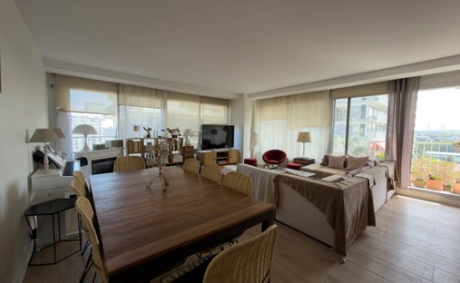 Apartment in Puteaux, Ile-de-France, France 1