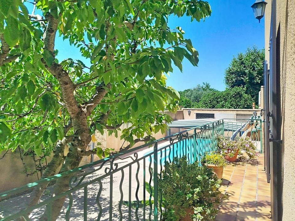 Villa in Chateau-Gombert, Marseille, Provence-Alpes-Côte d'Azur 2 - 18753186