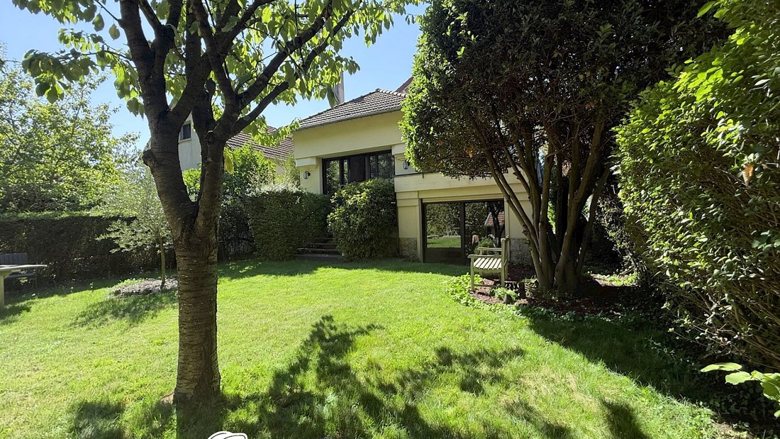 House in Centre Ville, Rueil-Malmaison, France 1 - 18750113