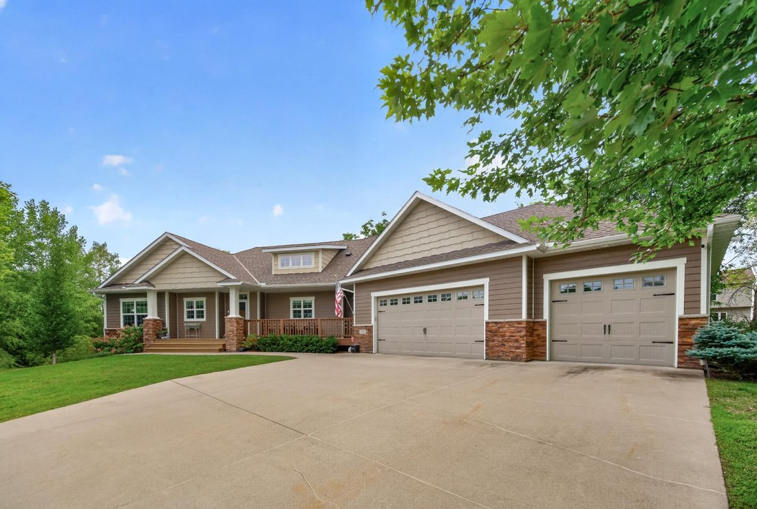 House in Maple Grove, Minnesota, United States 1 - 18754487