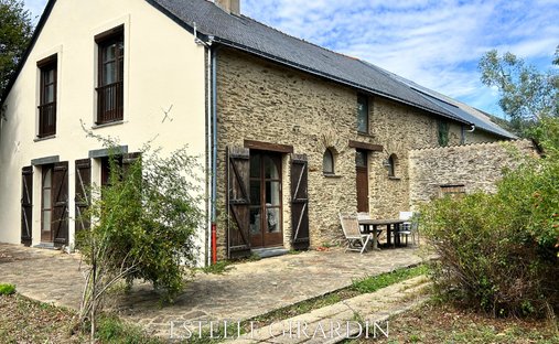 Villa in La Chapelle-sur-Erdre, Pays de la Loire, France 1