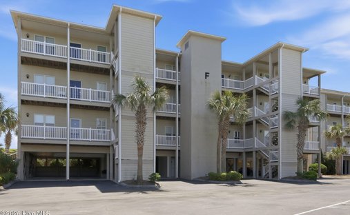 Condominio en Emerald Isle, Carolina del Norte, Estados Unidos 1