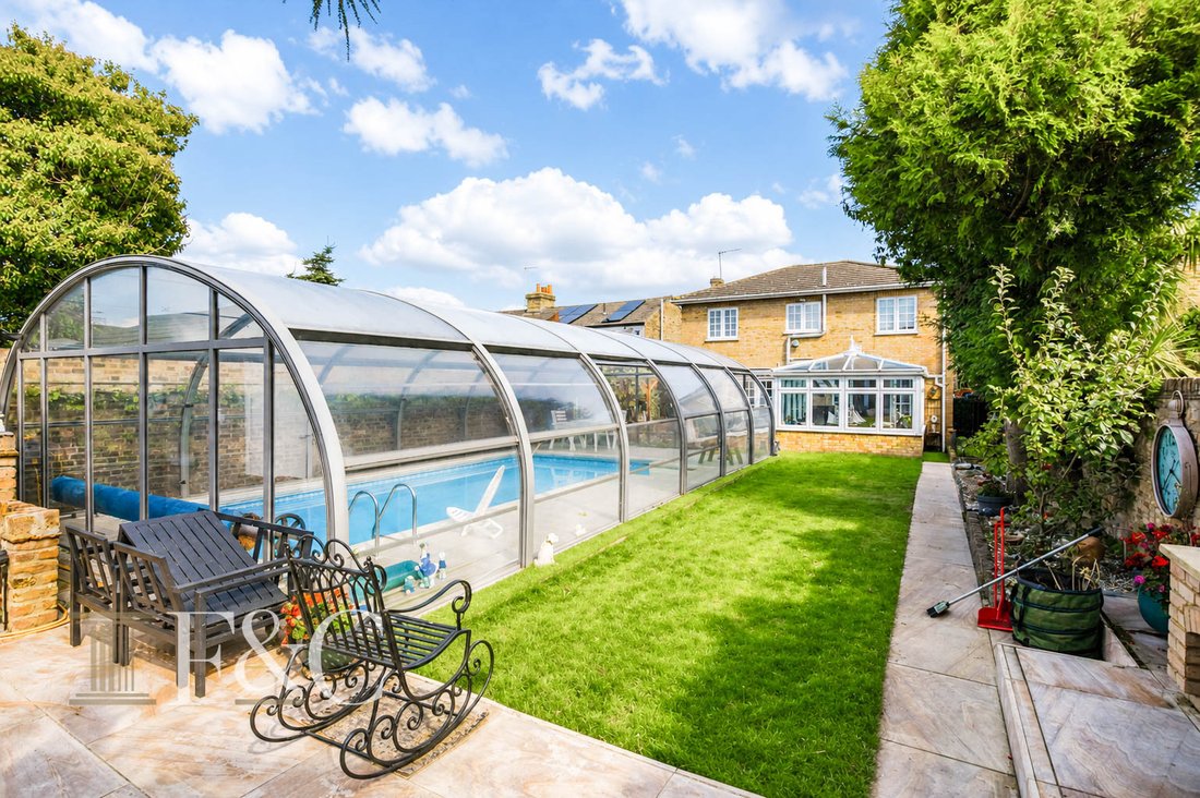 Casa a Cheshunt, Inghilterra 2 - 16279649