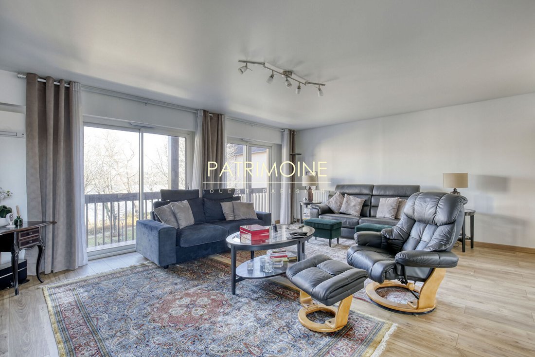 Apartment in Centre Ville-Tour du Lac, Enghien-les-Bains, France 3 - 18750278