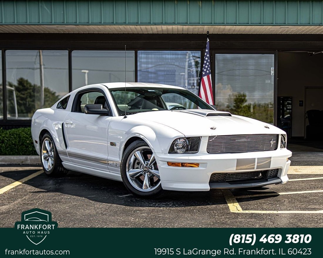 Coupe in Frankfort, IL, United States 1 - 18739434