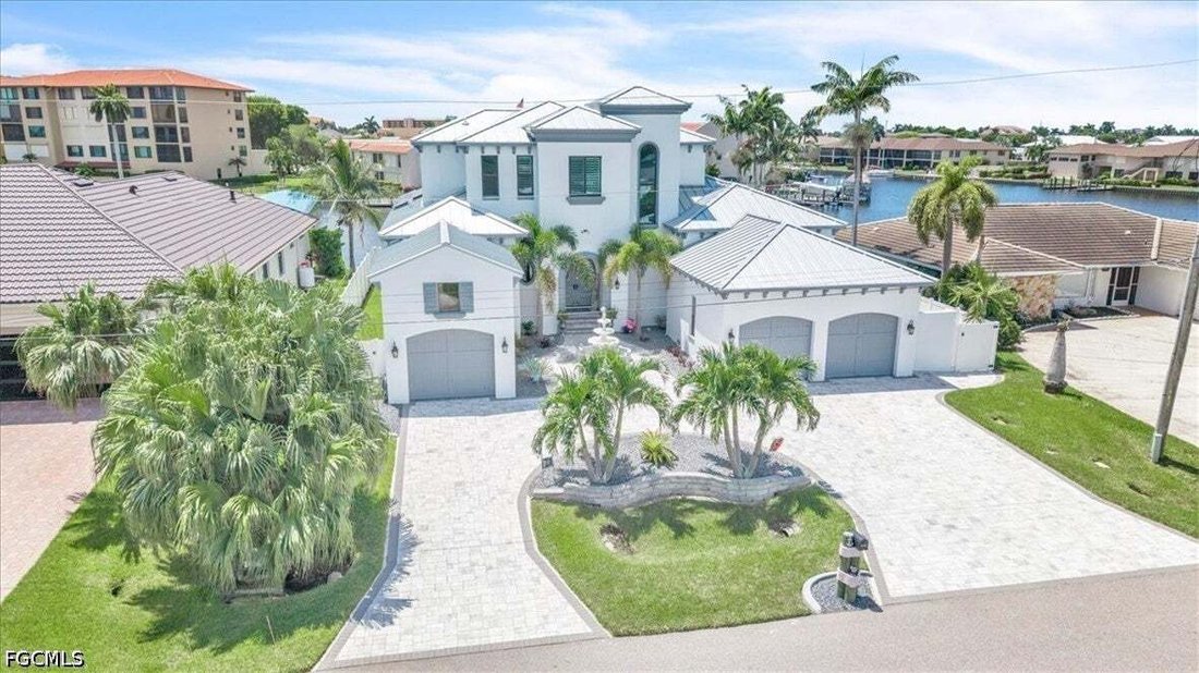 Maison à Cape Coral, Floride, États-Unis 1 - 18748893