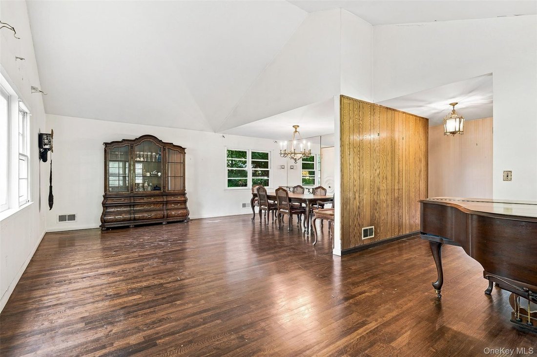 House in New Rochelle, New York, United States 3 - 18693134