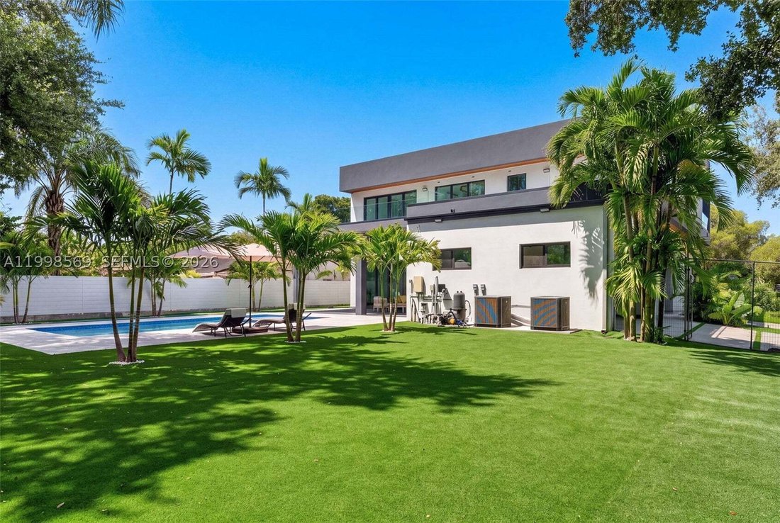 House in Miami, Florida, United States 2 - 17816078