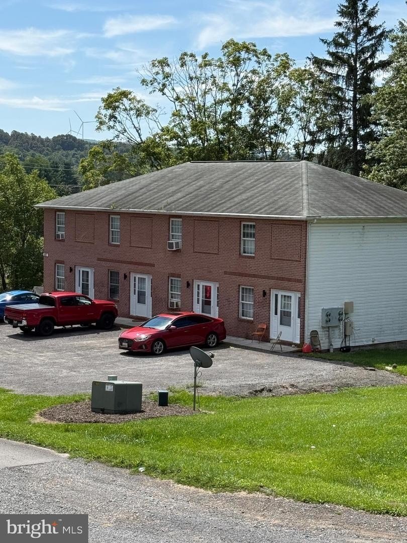 House in Frostburg, Maryland, United States 4 - 18758079