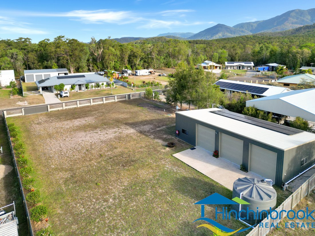 Casa in Cardwell, Queensland, Australia 1 - 18760086