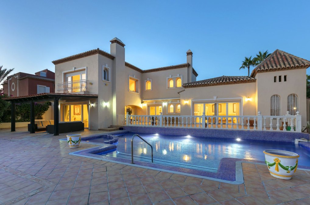 Villa en Marbella, Andalucía, España 3 - 18755167