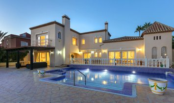 Villa a Marbella, Andalusia, Spagna 2