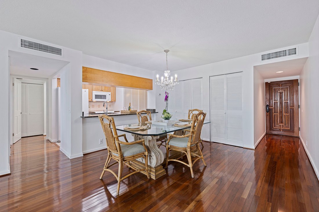 Condo in Tampa, Florida, United States 5 - 18754000