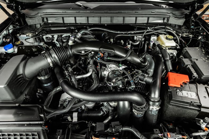 Suv in Plymouth, United States 3 - 18754366