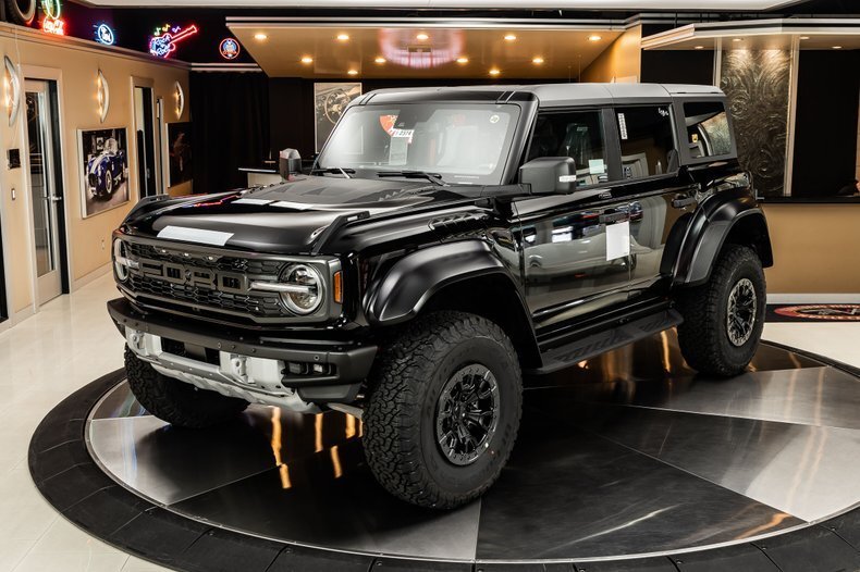 Suv in Plymouth, United States 5 - 18754366