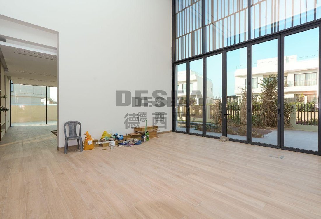 Villa in Hadaeq Sheikh Mohammed Bin Rashid, Dubai, United Arab Emirates 4 - 18659910
