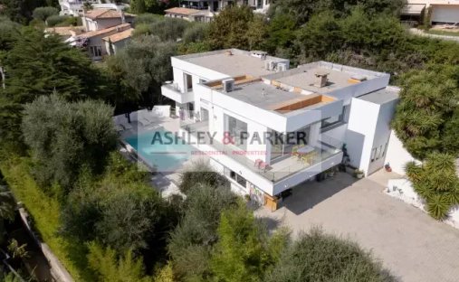 Villa à Maurice Jeanpierre, Le Cannet, France 1