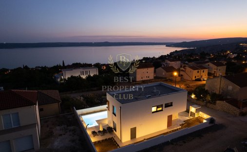 Villa in Maslenica, Zadar County, Croatia 1