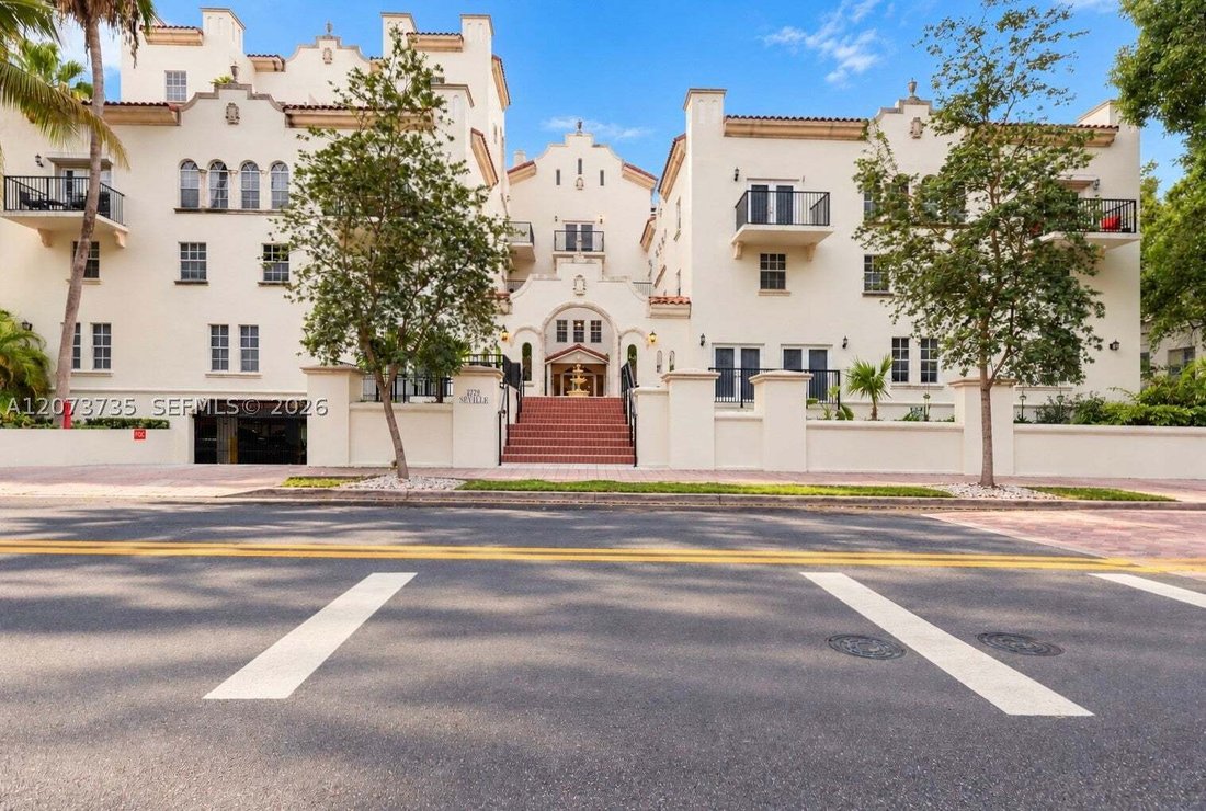 Condo in Coral Gables, Florida, United States 1 - 18682398