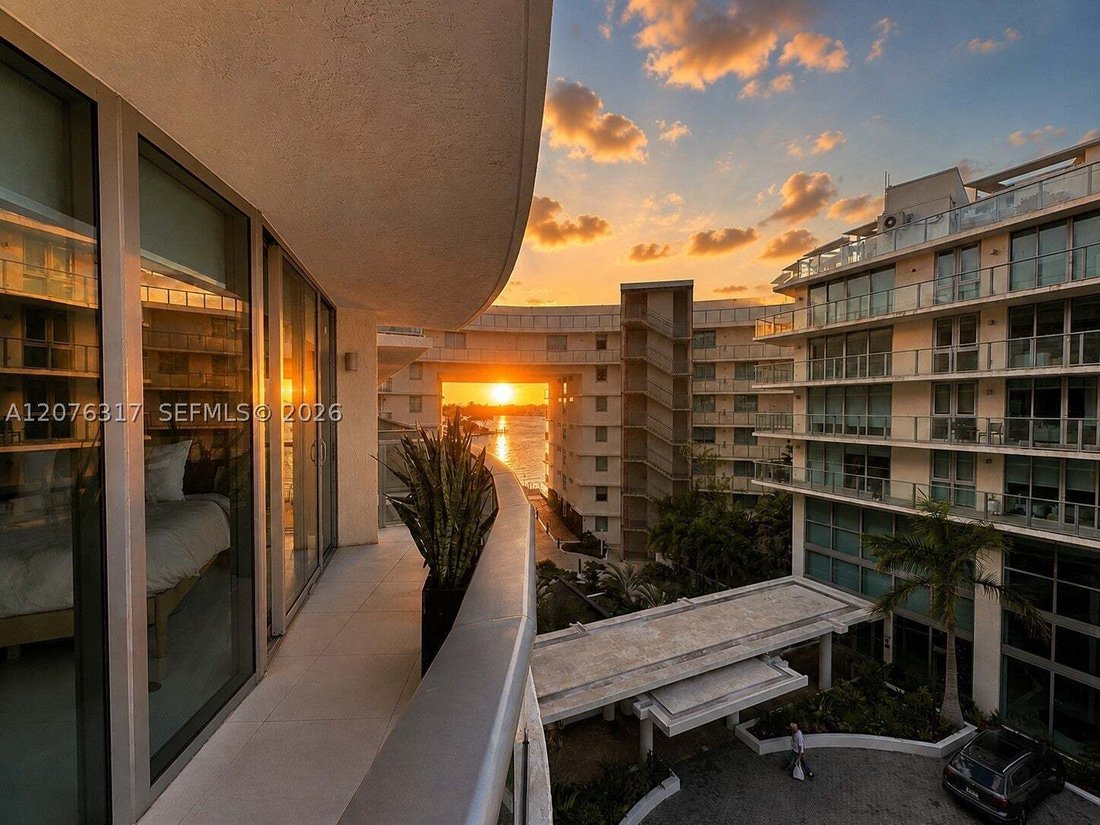 Condominio en Miami Beach, Florida, Estados Unidos 2 - 18757165
