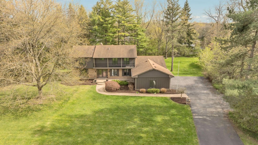 Casa en Farmington Hills, Míchigan, Estados Unidos 2 - 18757806