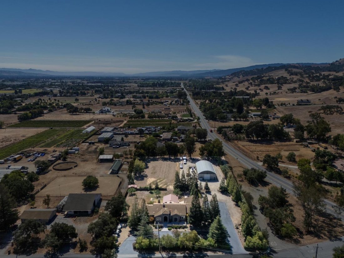 House in San Martin, California, United States 3 - 18755580