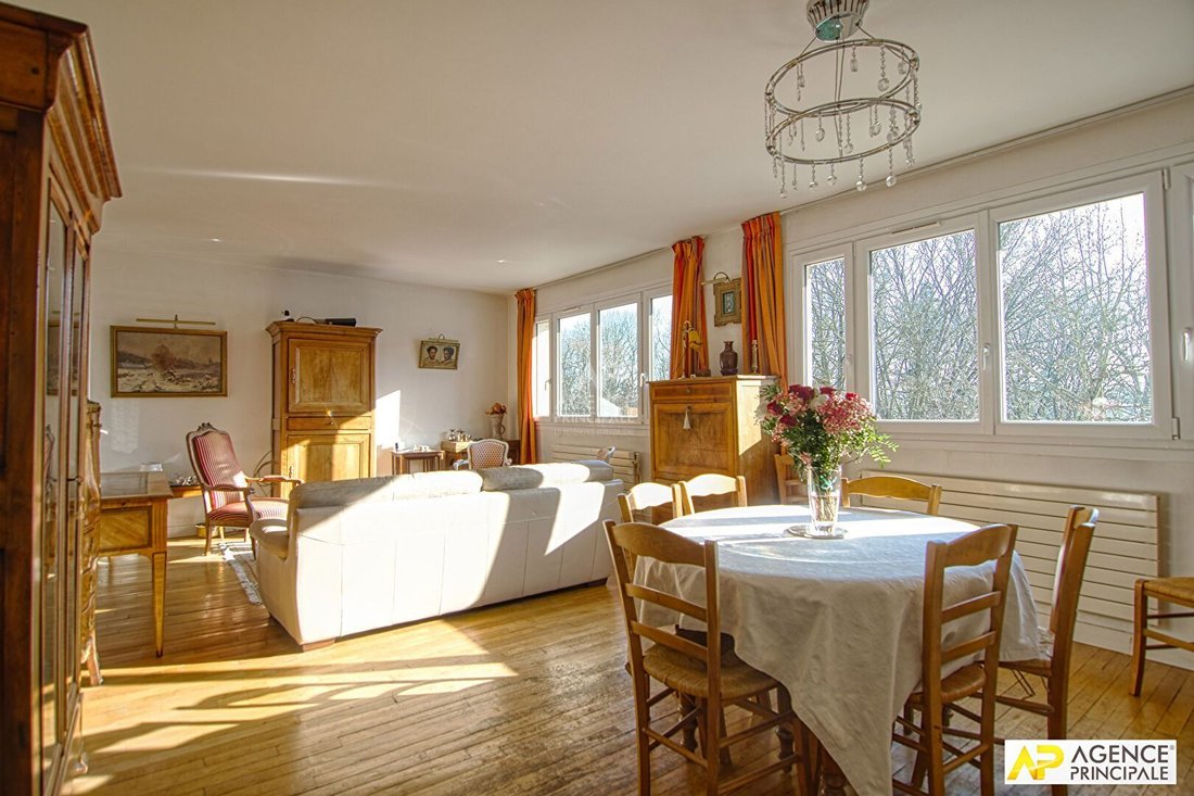 Apartamento en Dominio Nacional del Castillo, Versalles, Francia 1 - 18749869