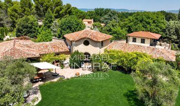 Estate in Grand Sud- Aix la Duranne, Aix-en-Provence, France 1