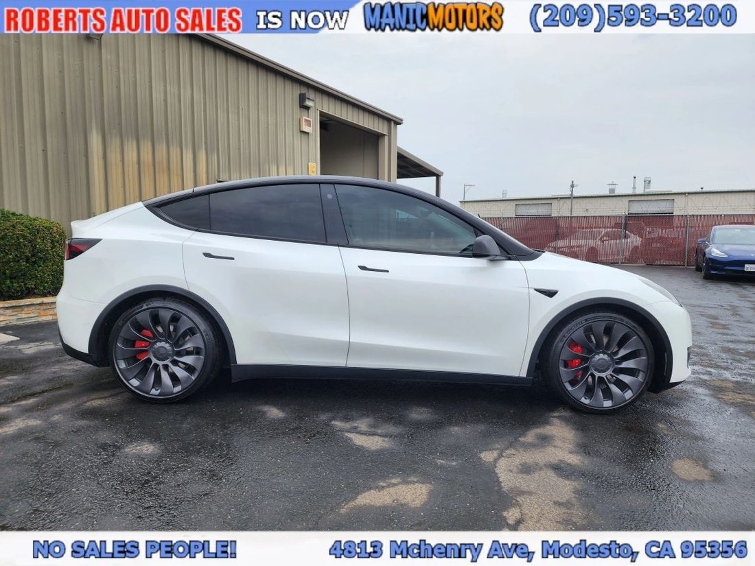 Suv in Modesto, CA, United States 2 - 18648110