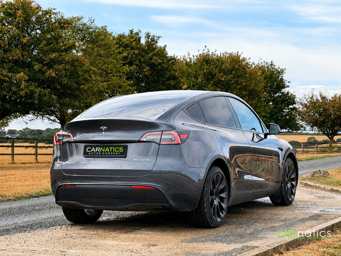 Suv in Thame, United Kingdom 2 - 18748775