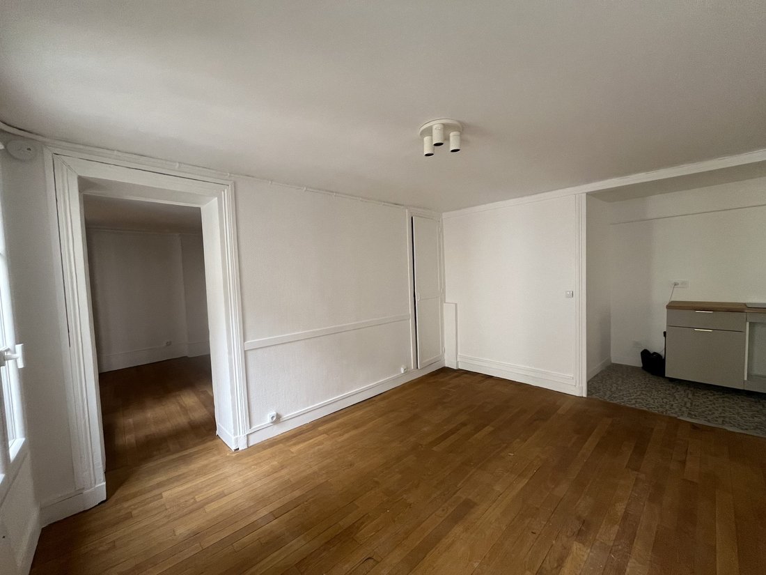 Appartamento a Enfants Rouges, Paris 3e Arrondissement, Parigi 2 - 18758052
