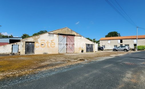 Villa a Saint-Vincent-sur-Jard, Paesi della Loira, Francia 1