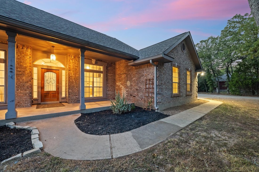 Casa en Elgin, Texas, Estados Unidos 1 - 18749065