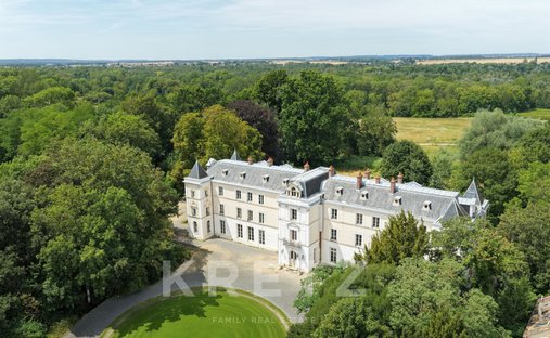 Castillo en Fontenay-le-Vicomte, Isla de Francia, Francia 1
