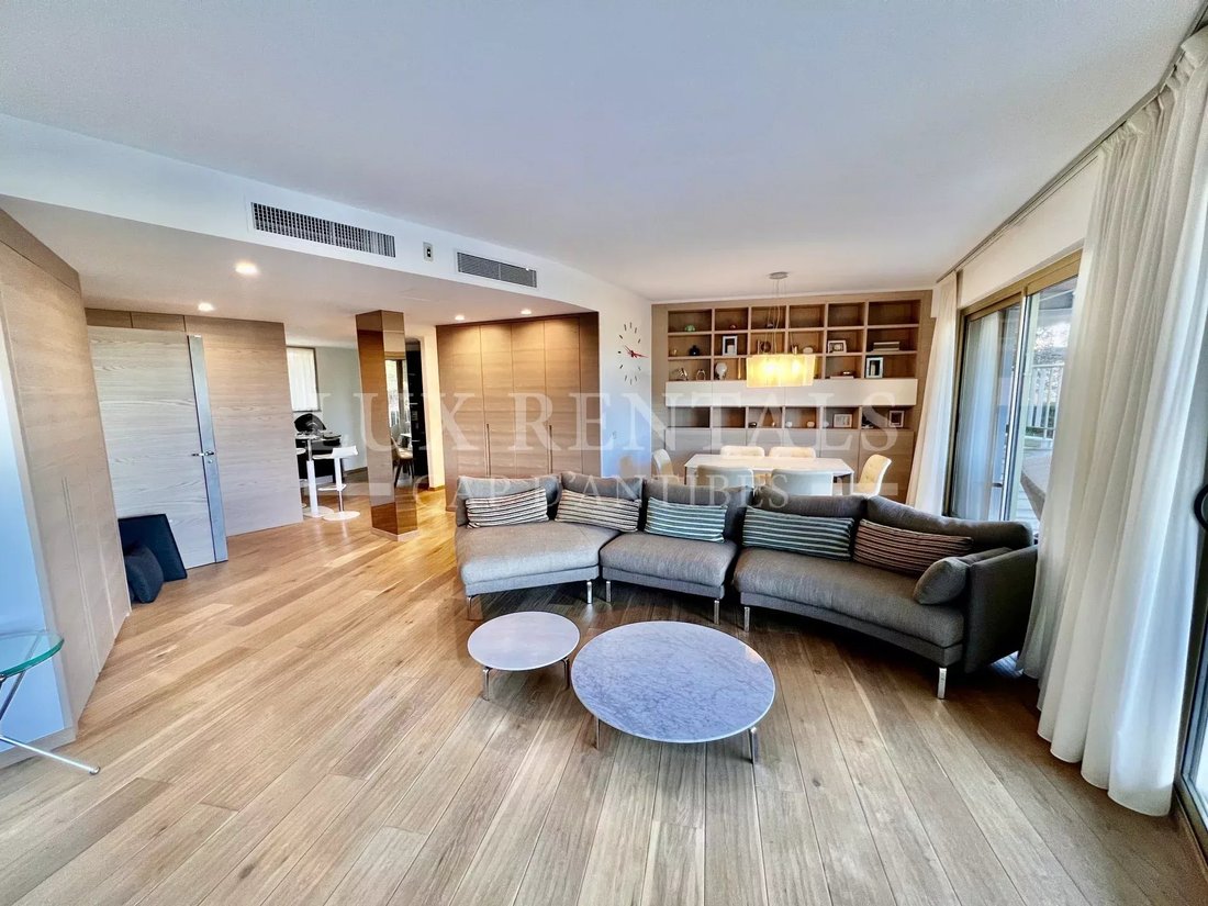 Wohnung in Antibes, Provence-Alpes-Côte d'Azur, Frankreich 4 - 15942281
