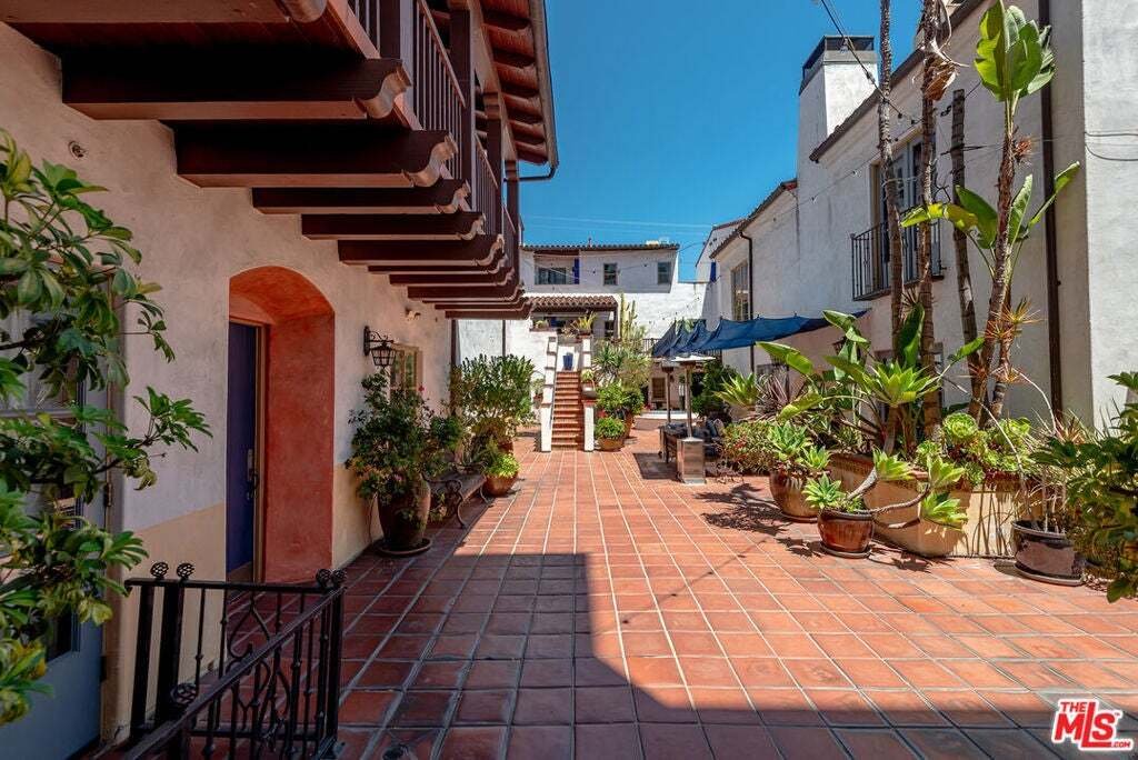 Condominio a Los Angeles, California, Stati Uniti 3 - 18750817