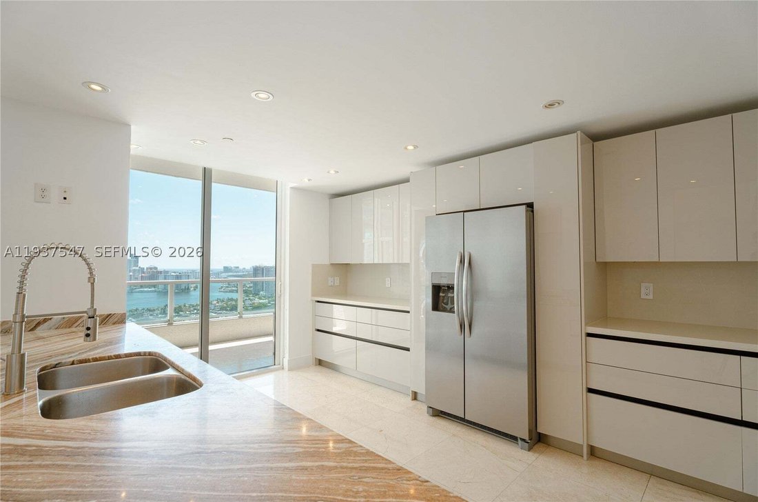 Condo in Aventura, Florida, United States 3 - 17045347