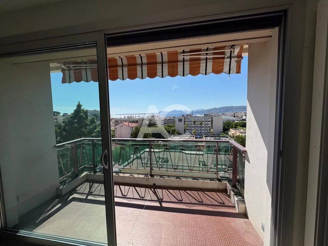 Wohnung in Les Bastides, Antibes, Frankreich 1 - 16137843