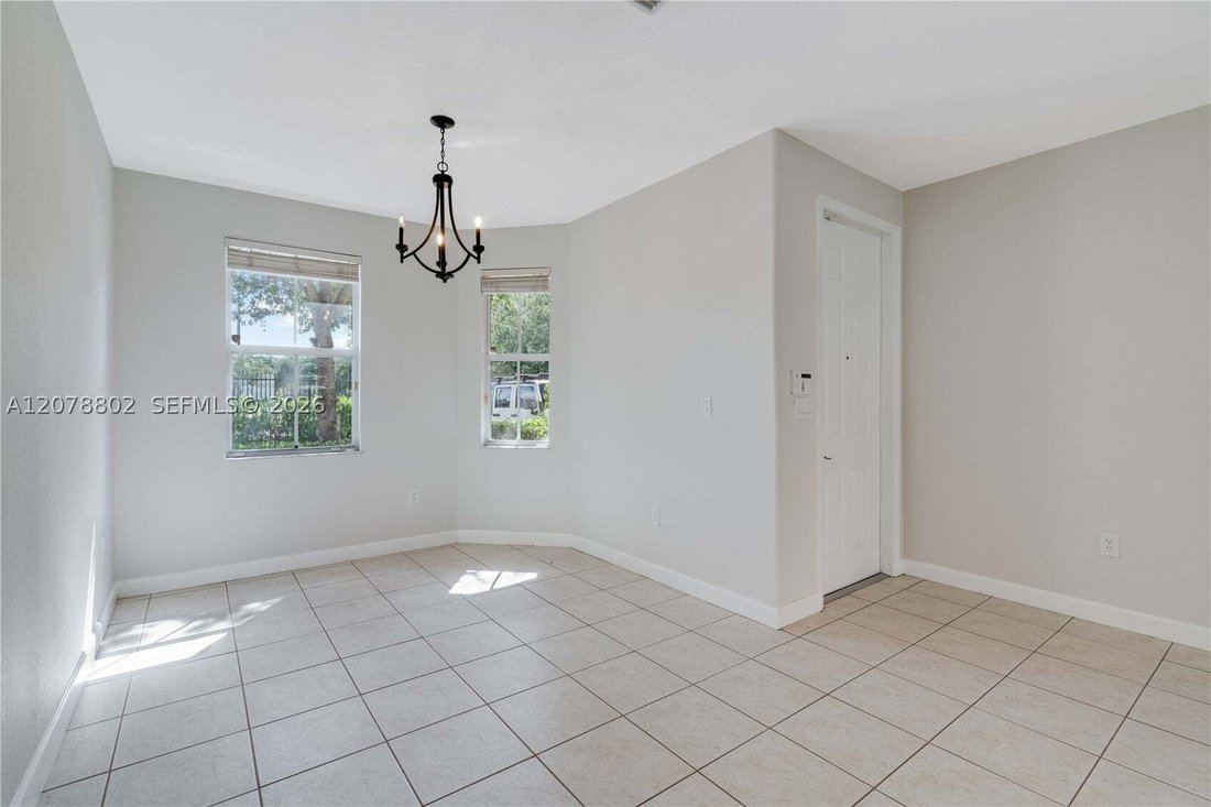 Casa a Doral, Florida, Stati Uniti 5 - 18751478