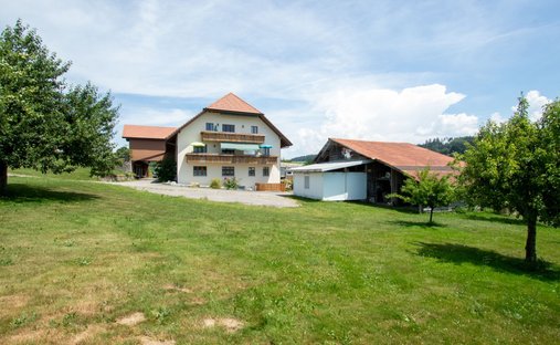 Maison à Tavel, Fribourg, Suisse 1