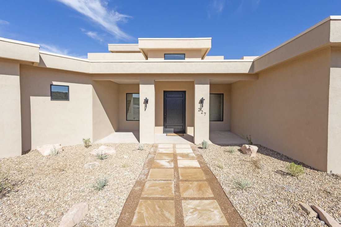 House in Placitas, New Mexico, United States 4 - 18753749