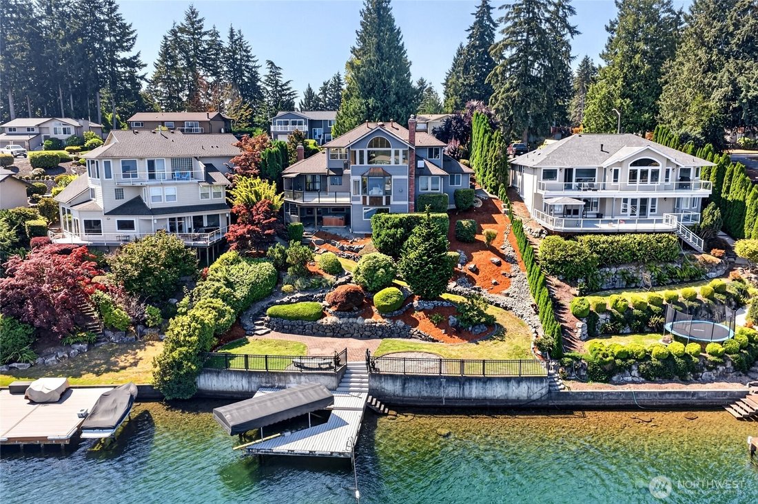 Haus in Lake Tapps, Washington, Vereinigte Staaten 1 - 18754034