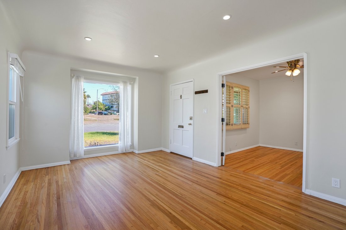 House in Los Angeles, California, United States 1 - 18756078