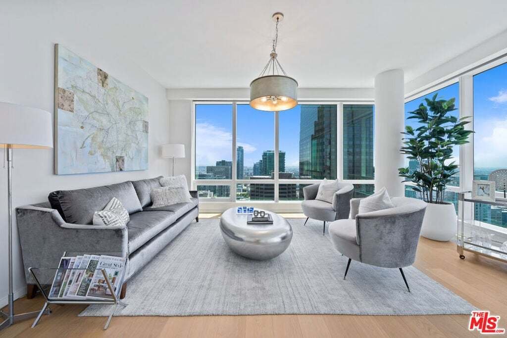 Appartement à Los Angeles, Californie, États-Unis 3 - 18758399