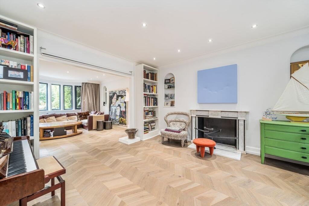 House in Childs Hill, Barnet, England 2 - 18760981