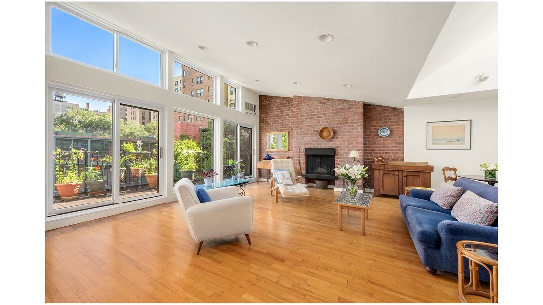 Co Op in New York, New York, United States 1 - 18752431